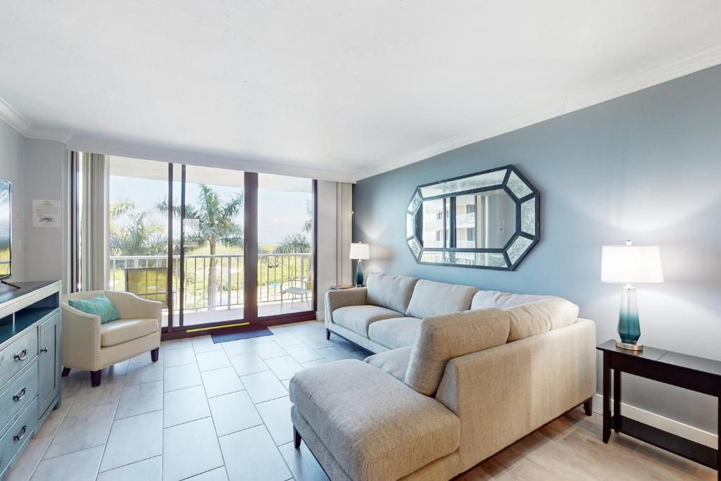 Seaview Dreams, Marco Island