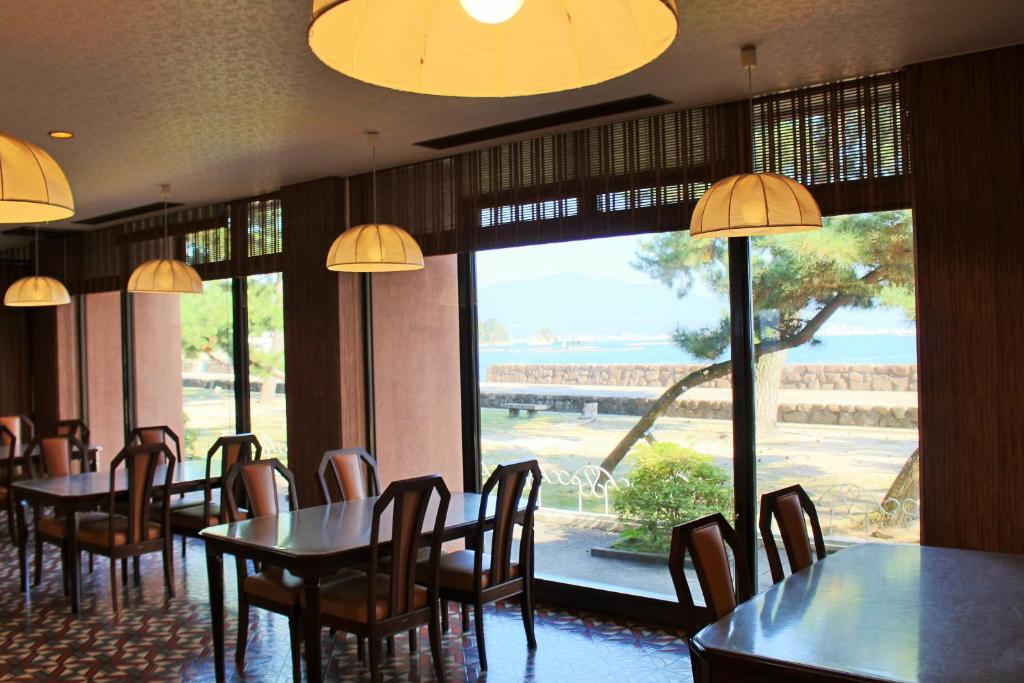 Miyajima Seaside Hotel