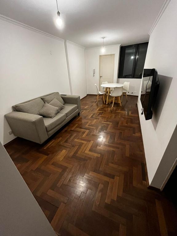 Departamento EL QUINTANAR 2 - 4