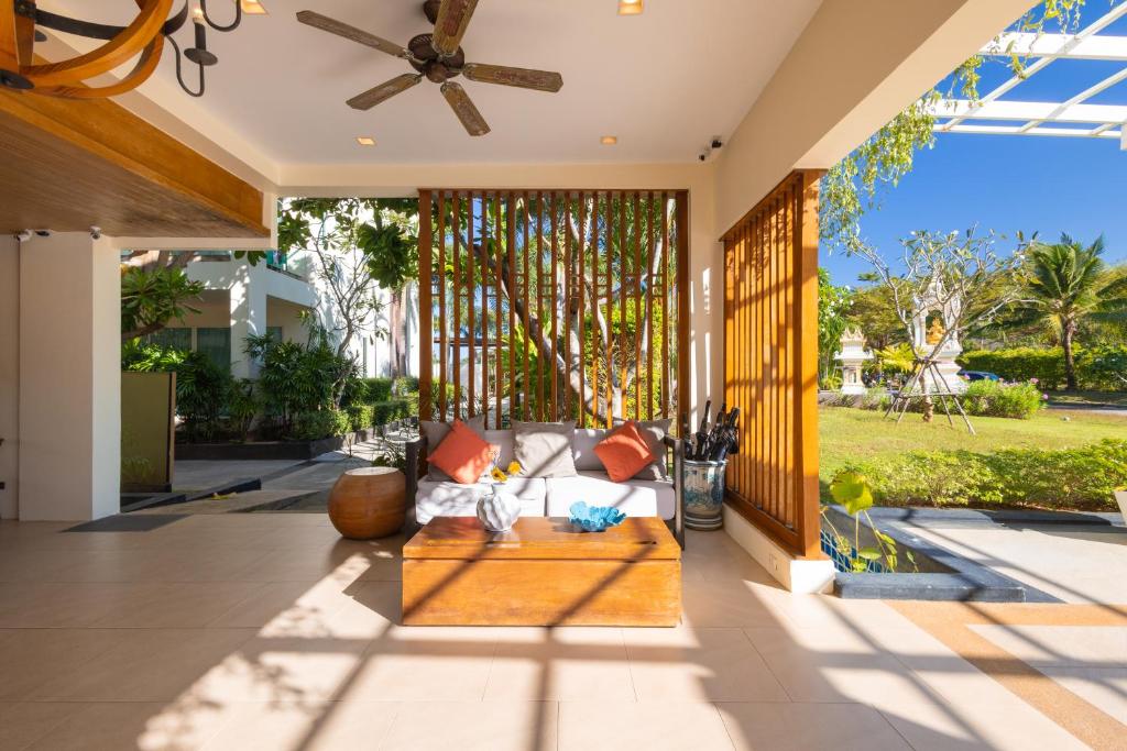 Facilities, The Pelican Residence & Suites Krabi in Krabi