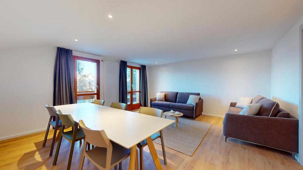 Chalet de l Ours VUE & NATURE Appart Pregny 8 pers, Agettes