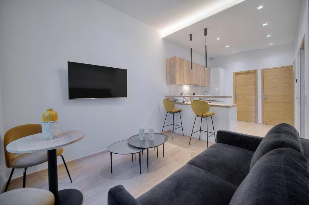TOP renovated 1 bedroom near Palais 2P1 by RIVAEVENT - 3