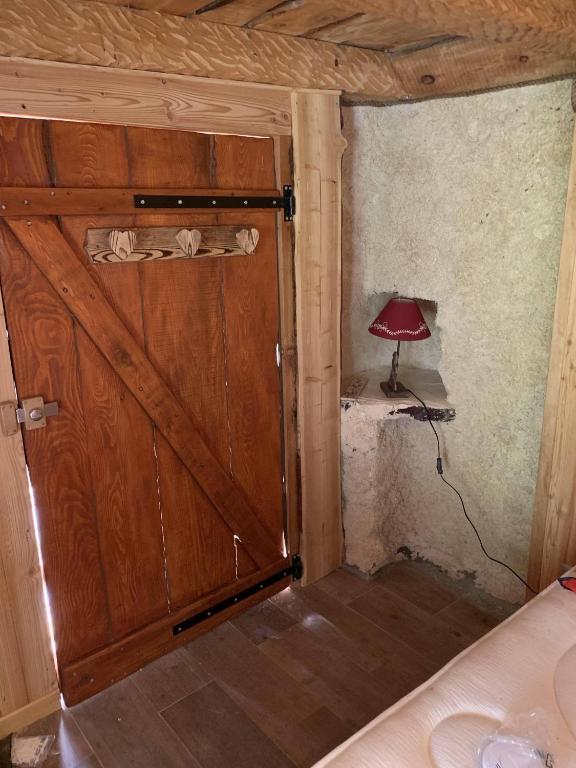 フロント・ロビー