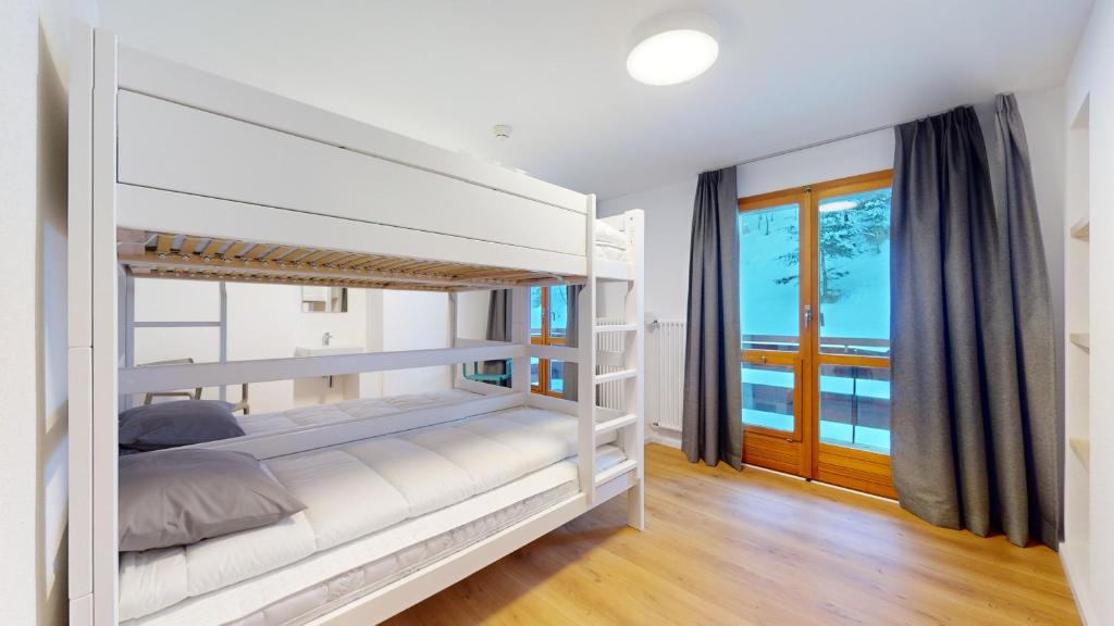 Chalet de l Ours AUTHENTIC Etage Tournay 12 pers - 3