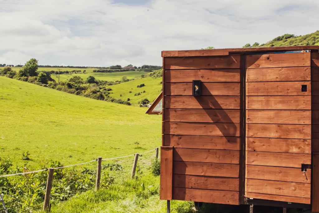 Leto Shepherds Hut By Airpremier, Alfriston