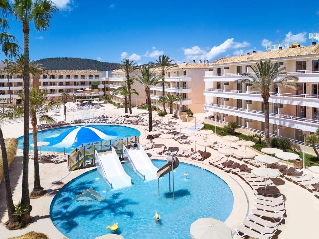 FERGUS Club Mallorca Waterpark — Attractions for children in Magaluf, Balearic Islands