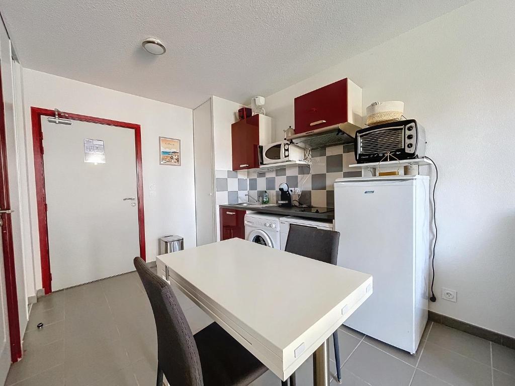 APPA3284-appartement 4 couchages avec piscine - 2