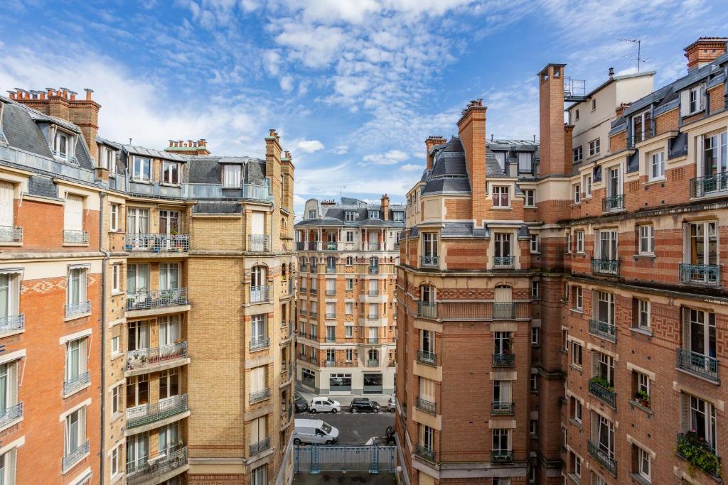 The Paris 15 Place, Paris