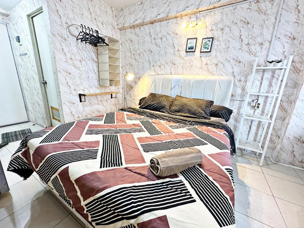 Minimalist Studio Cityview at Apt Green Bay Pluit Tower G, Jakarta