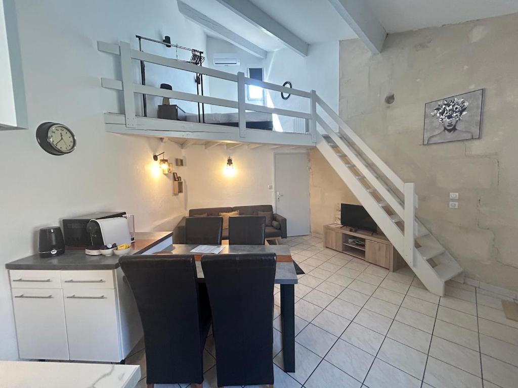 "La maison Fabrin" Appart N4 Arles centre - 2