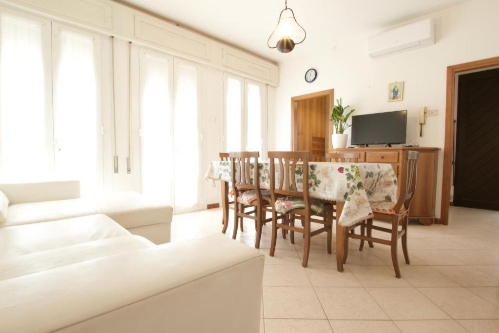12 Accesso - Home Immobiliare Jesolo - 4