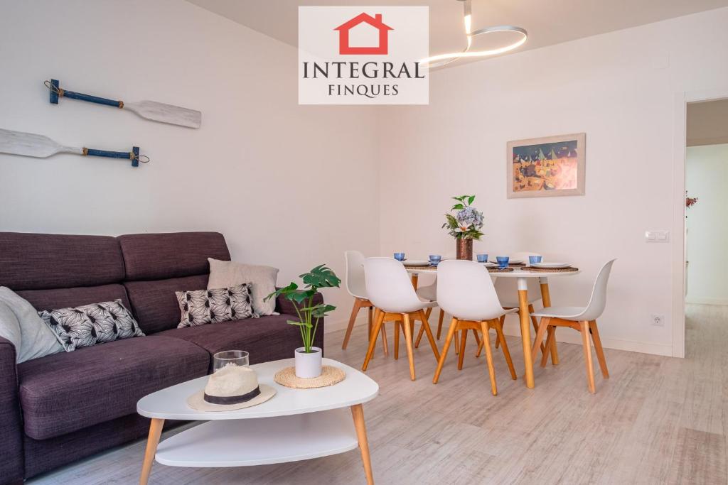 Minimal Apartment Palamós - 3