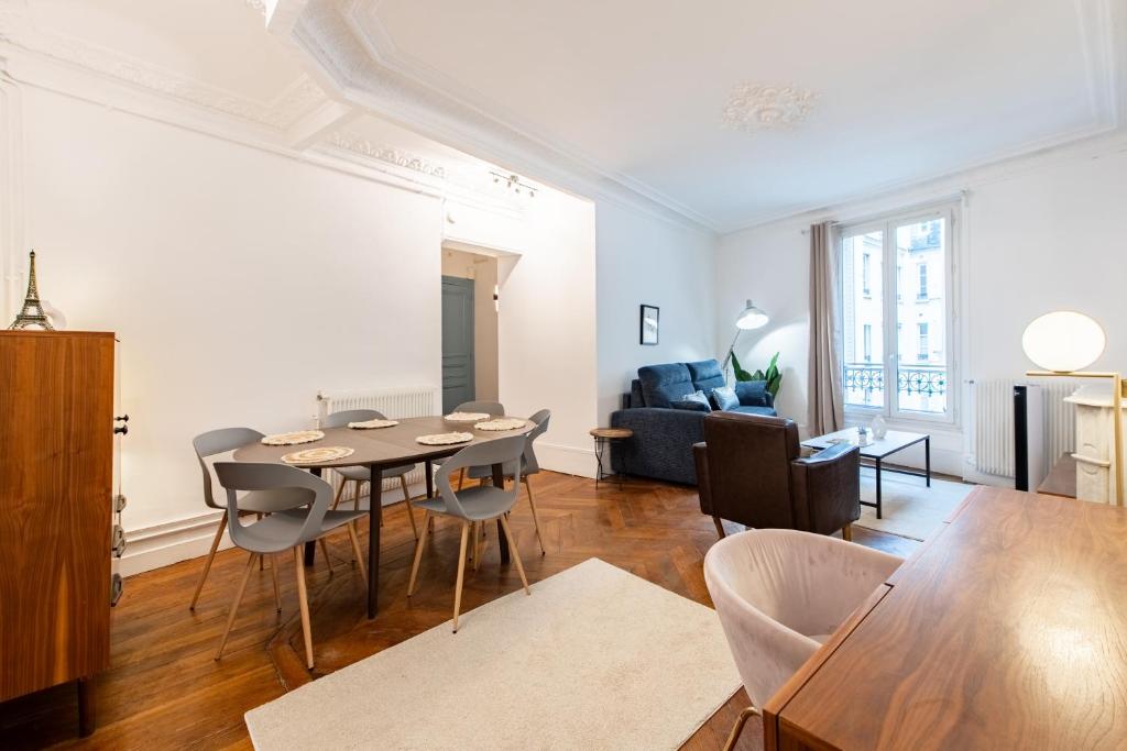 Stylish 2-bedroom apartment near the famous Moulin Rouge - 5