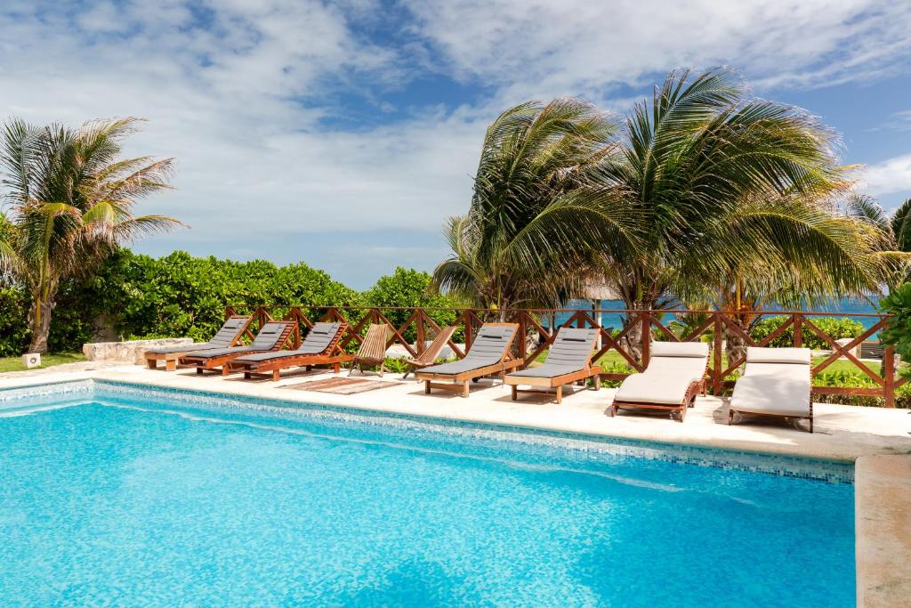 Casa Seven Ocean Front with Private C hef Included - 4