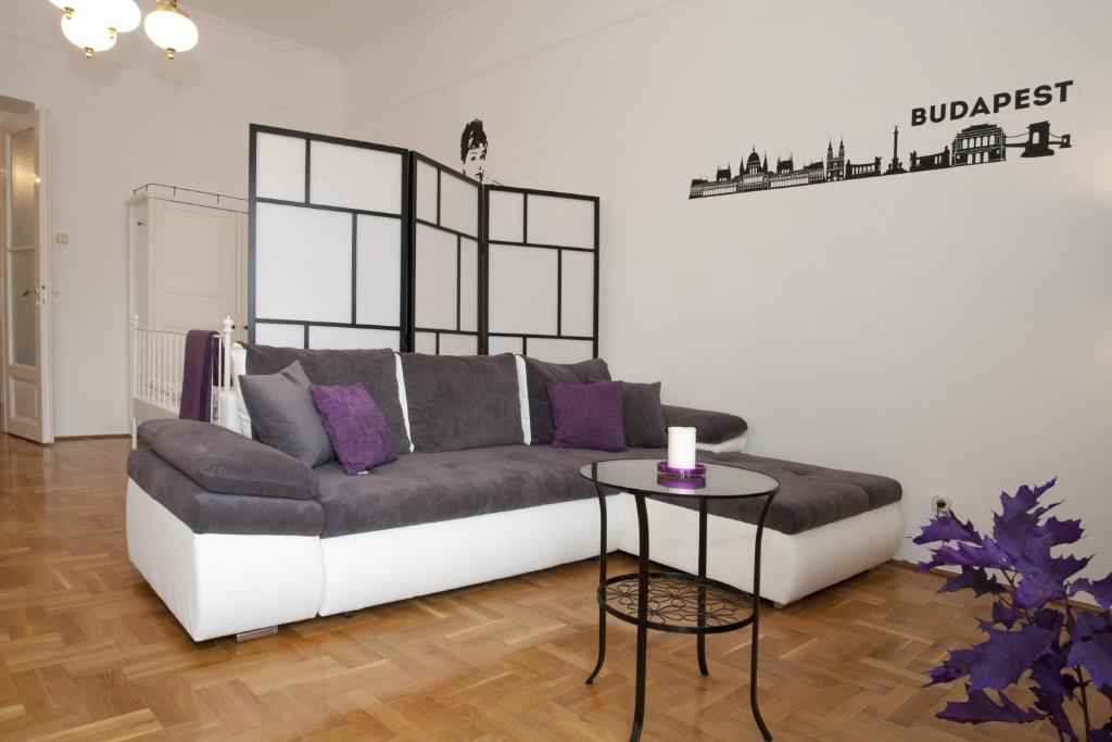 Alice Apartment photo