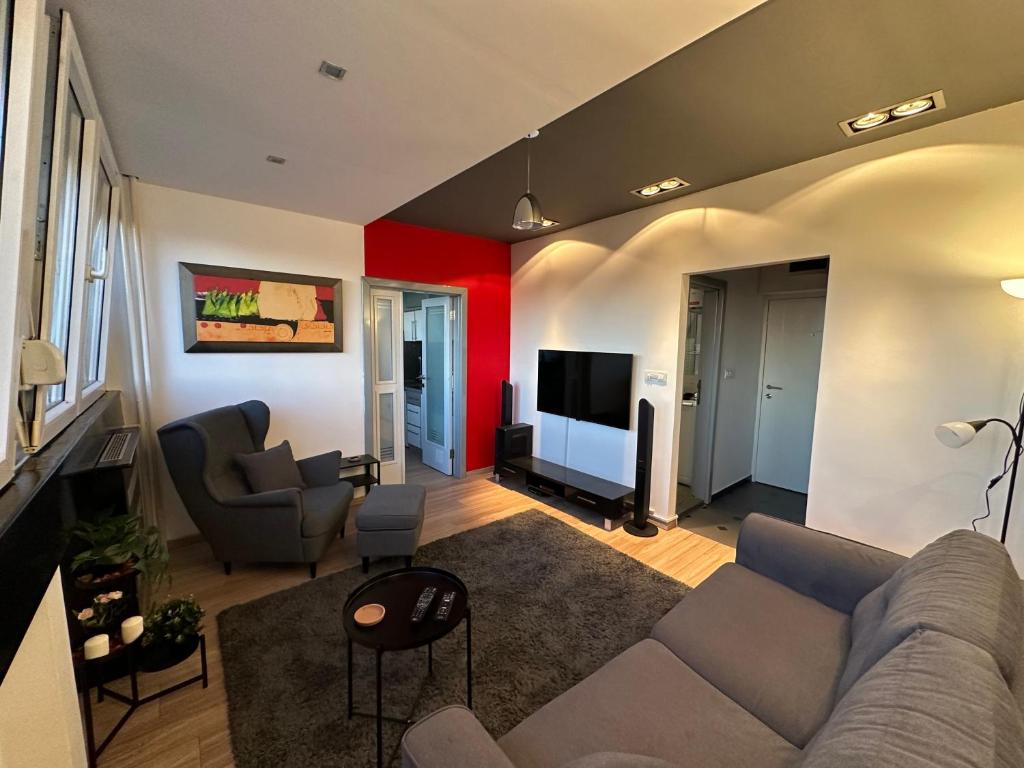 Heart of Vracar St Sava Deluxe Apartment - 3