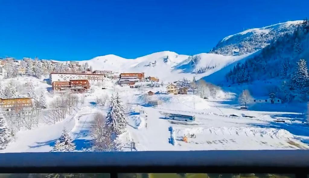 Appartement LOU pied de piste Chamrousse - 1