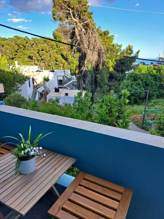 Orion Studios B, Alonissos