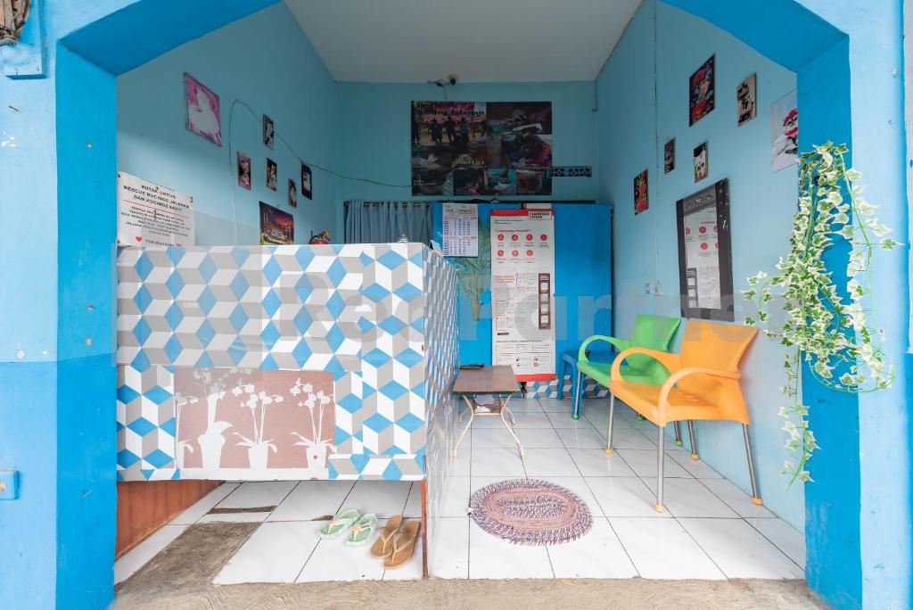 Lobby, OYO 2088 Grha Blue Sky Syariah in Bandung