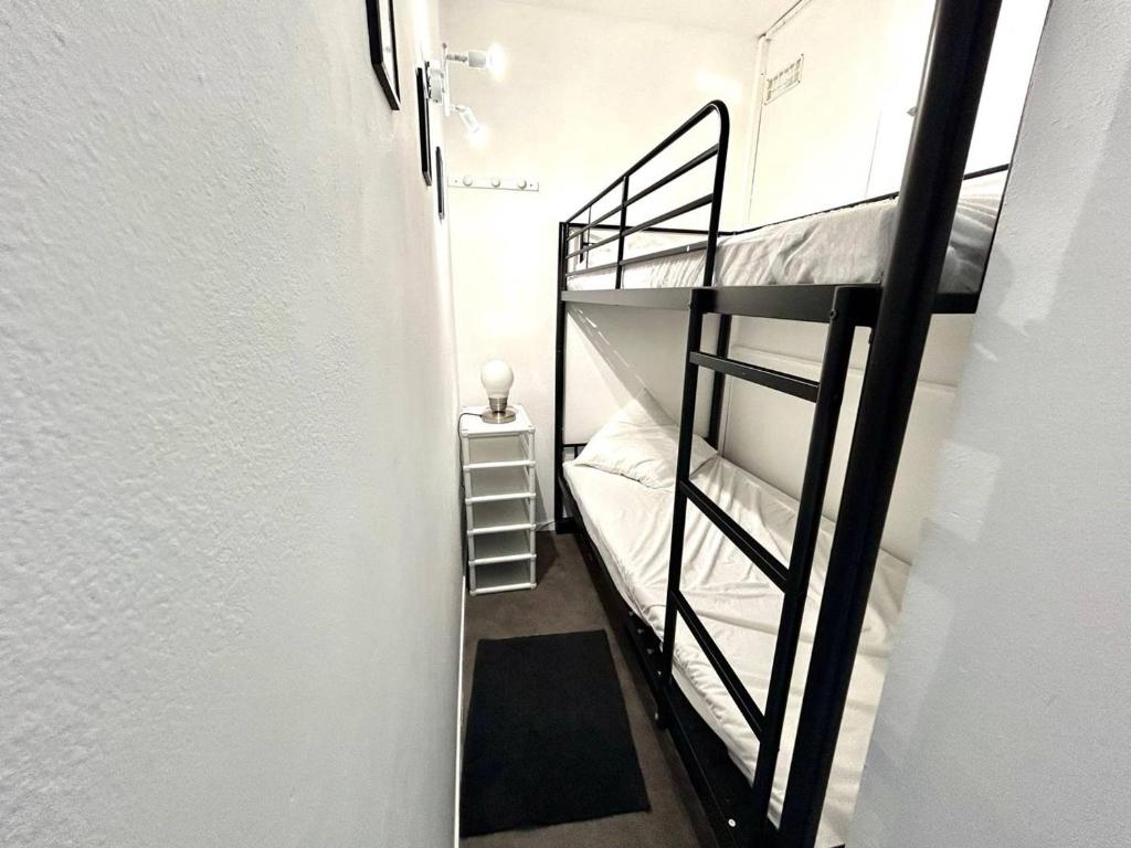 Studio Cabine pour 4 avec Terrasse et Parking Privé à 300m de la Plage à Argelès-sur-Mer - FR-1-388-225 - 4