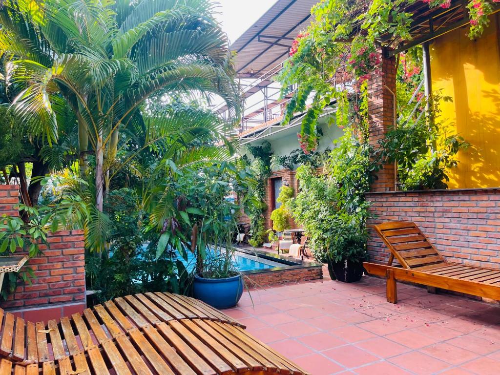 Mui Ne Garden Hotel and Kite School