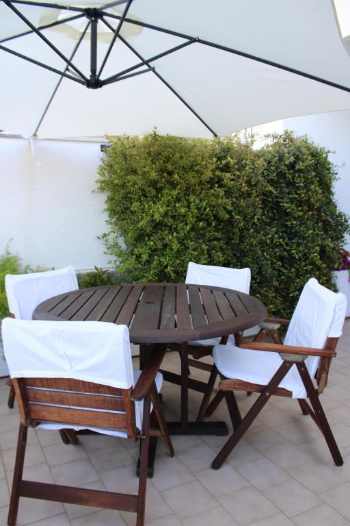 Villa Serenity Beach -8 posti 50 mt dal mare Capitolo - 4