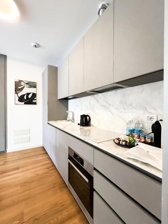 ComeCasa modern Terraced & Palestra Apartment - 3