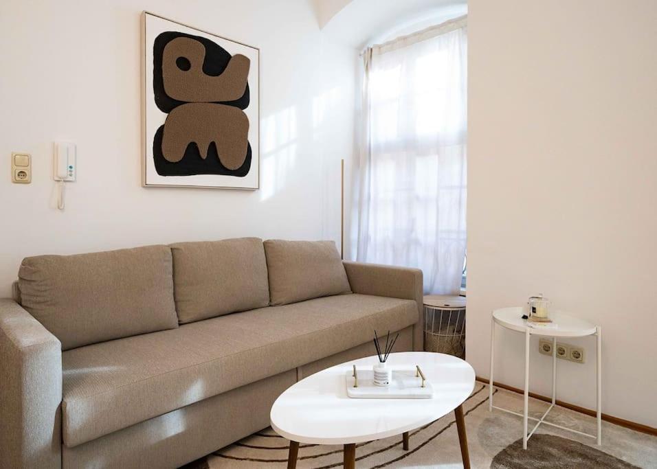 S1 Baroque Apartment am Marktplatz-Stadtmitte - 2