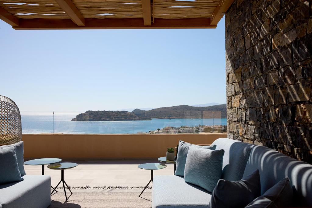 Cayo Exclusive Resort & Spa 周辺観光スポット