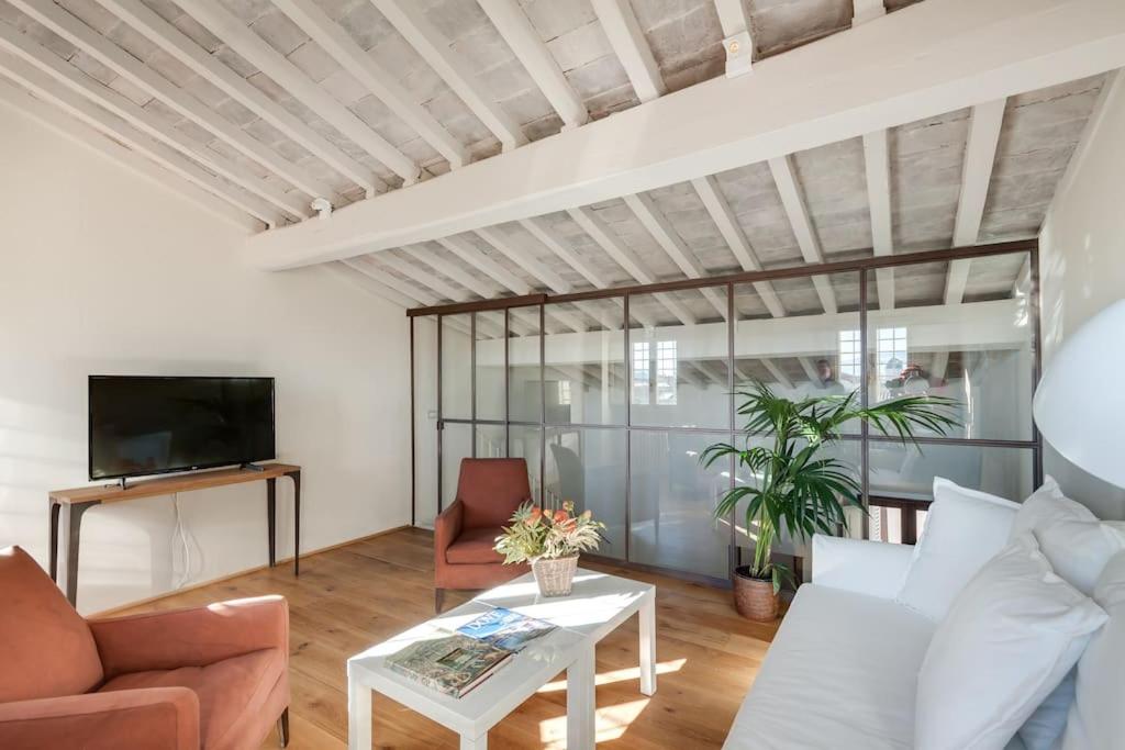 Accademia Charming Apartment - 2
