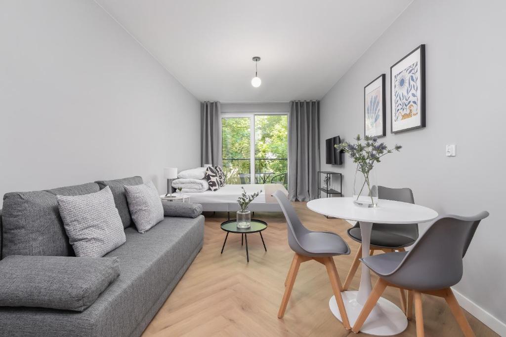 Apartment with balcony Kalwaryjska 34 street, Krakov