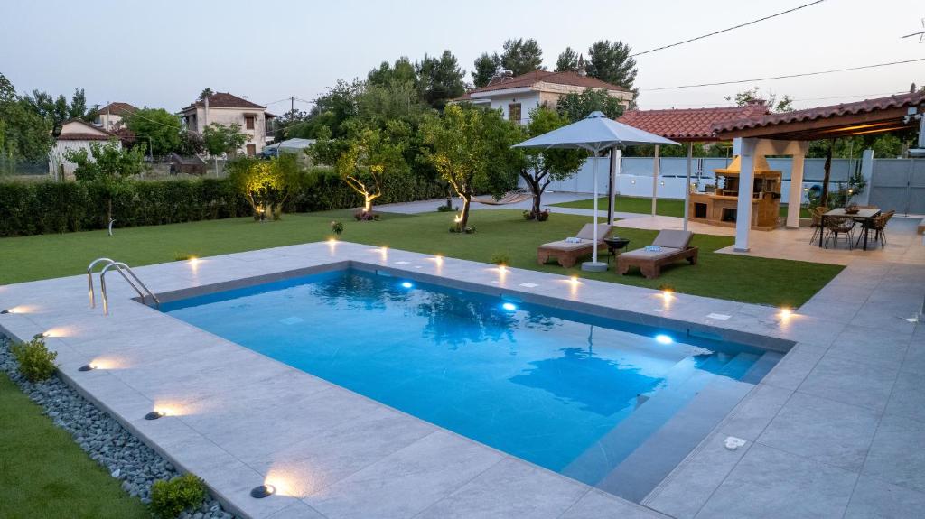 Private Pool Retreat - Georgia's Garden Oasis, Alónia
