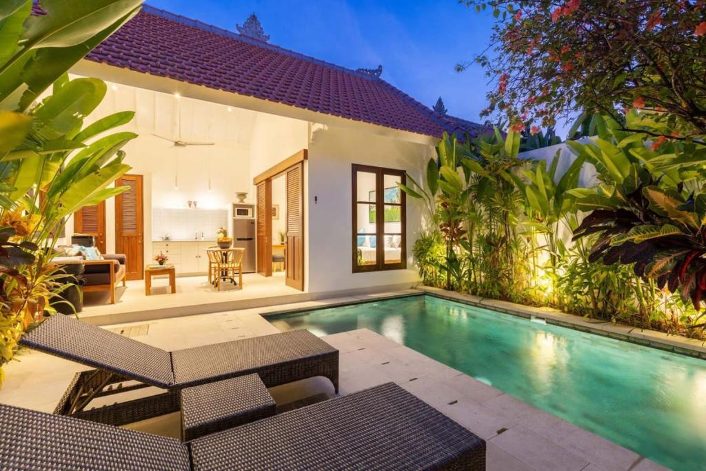 Paradise in the heart of Seminyak, 1-BR Pool-Villa, Seminyak