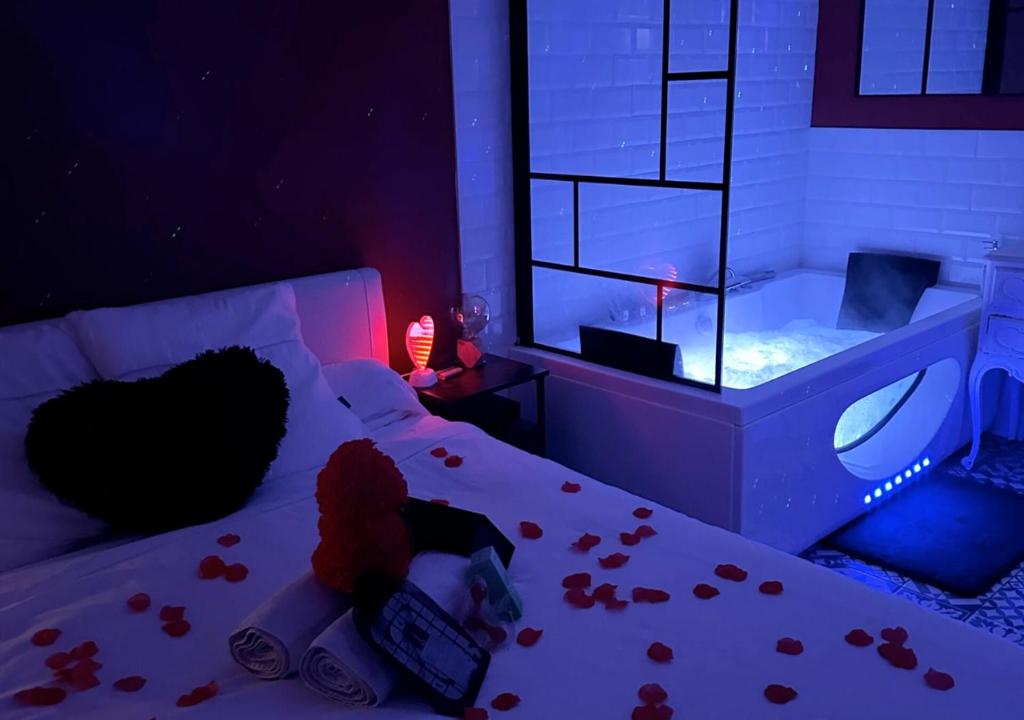 Amour Azur Appartement pour 2 avec jacuzzi et terrasse à 2 minutes de la mer - 1