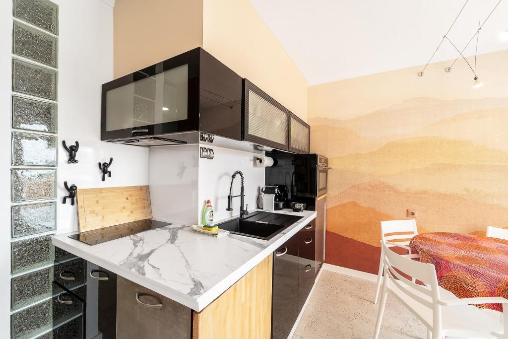 WELCS APARTAMENTO 158 EMP con vistas al canal - 4
