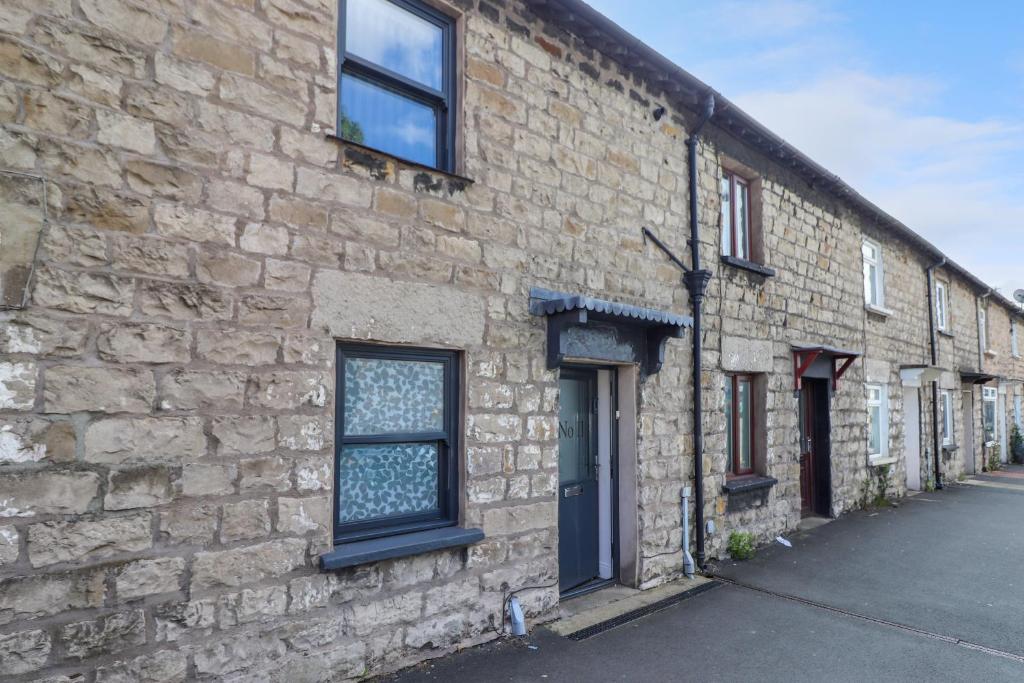 11 Longpool, Kendal
