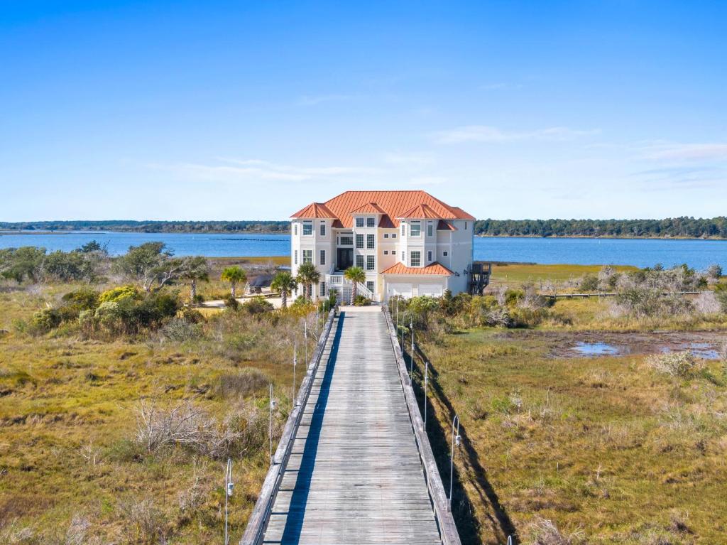 Permuda Private Island, North Topsail Beach