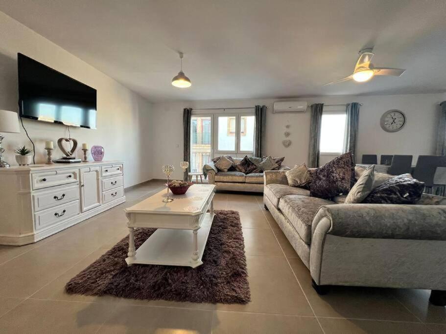 Old town luxury with mountain views - 1