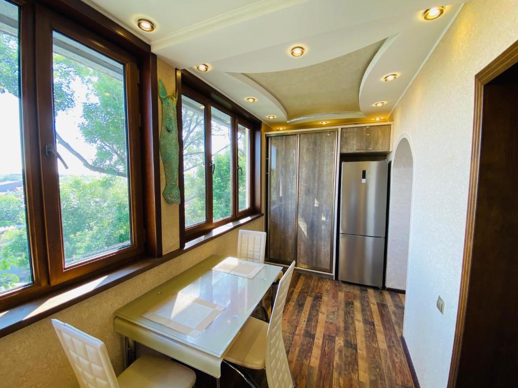 PANORAMIC view apartment, Taškent