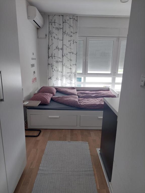 Urban Studio Apartment - 2