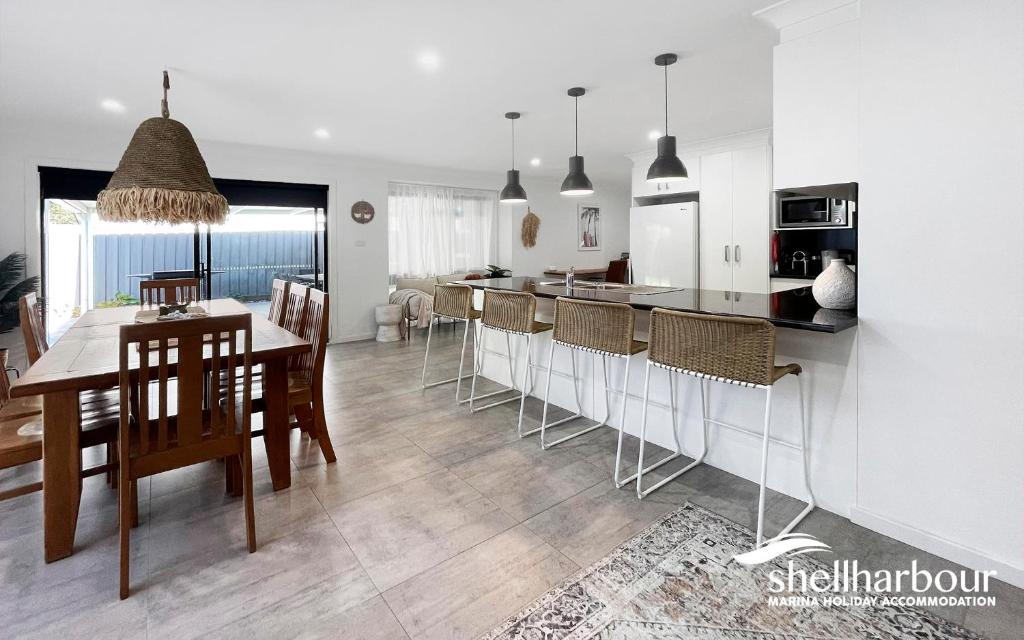 Oak Flats Escape, Oak Flats