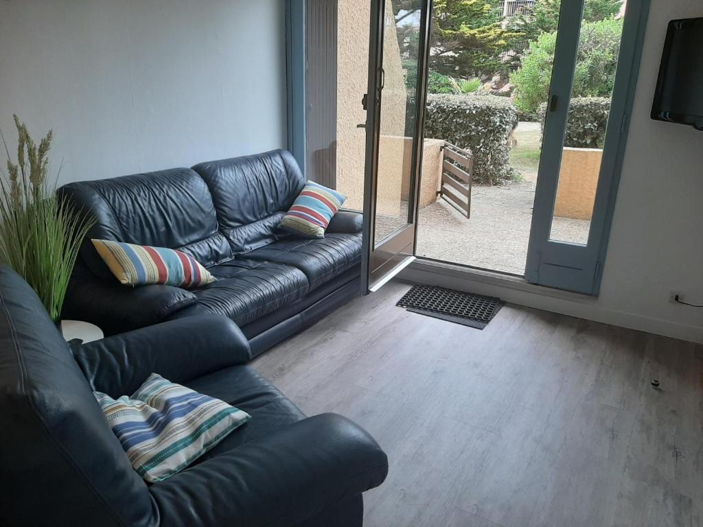 À deux pas des commerces et de l'océan, appartement rénové avec terrasse à Seignosse - 4