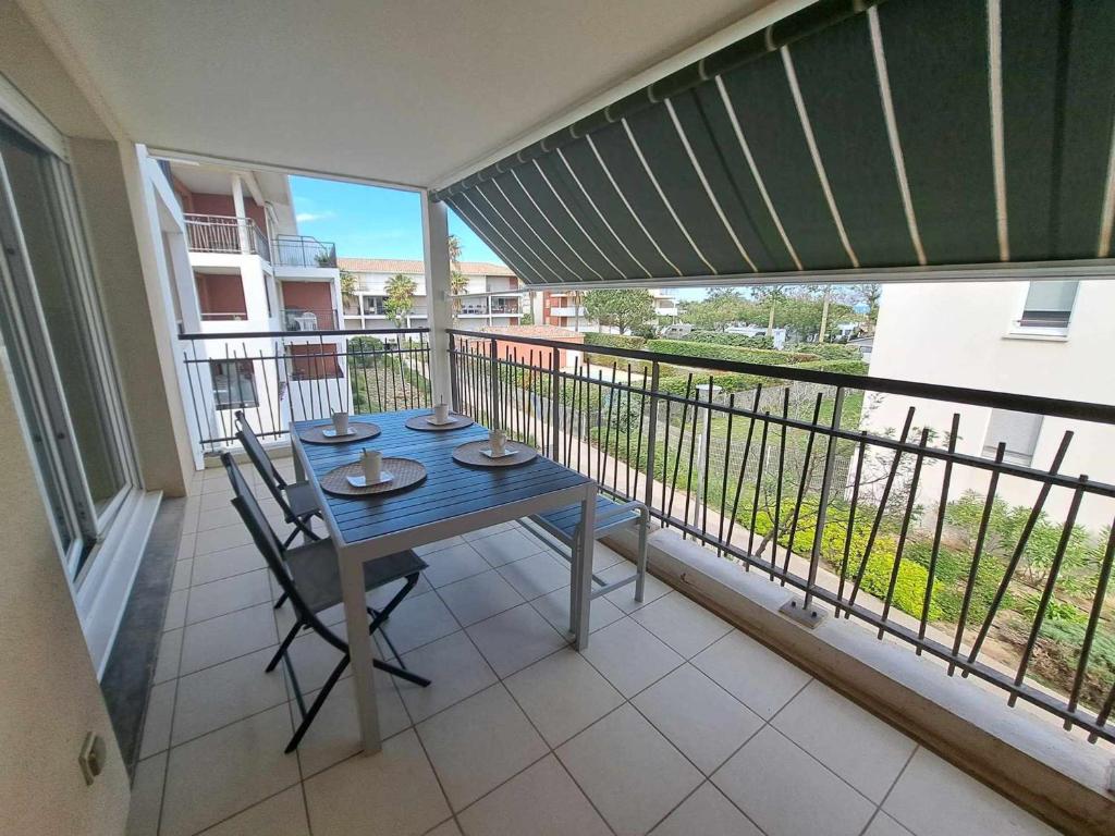 Appartement T2 avec Terrasse, Piscine et Parking Privé - Marseillan - FR-1-326-826 - 2