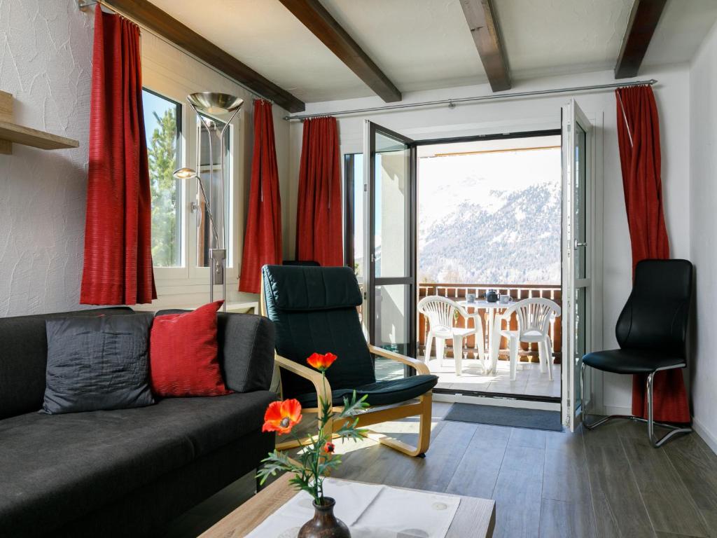 Apartment Residenza Chesa Margun 710-1 by Interhome - 2