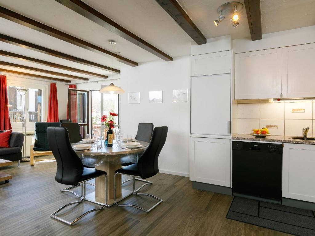 Apartment Residenza Chesa Margun 710-1 by Interhome - 4