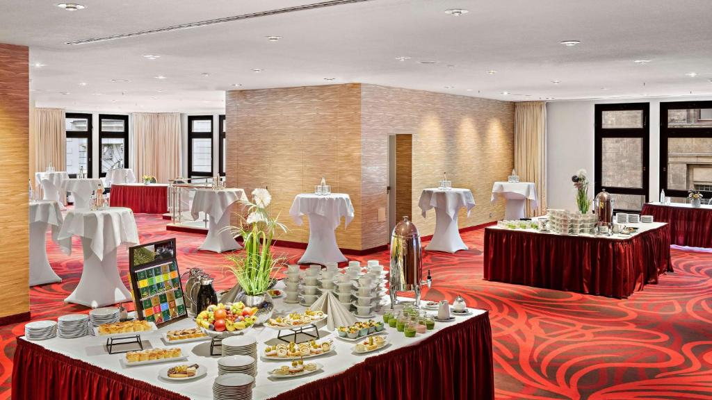 Tárgyalóterem/bálterem