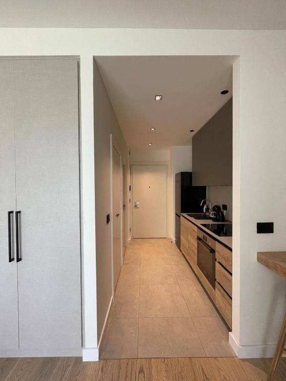 Crown Apartments - 4