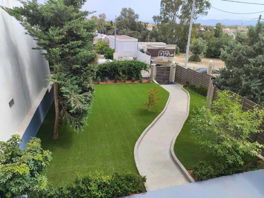 Leo - Cave House, Artemida