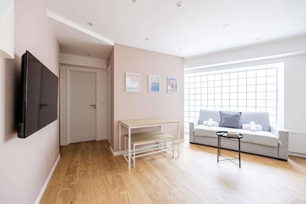 Charme Parisien 6 Personnes, 2 chambres, 19ème - 3