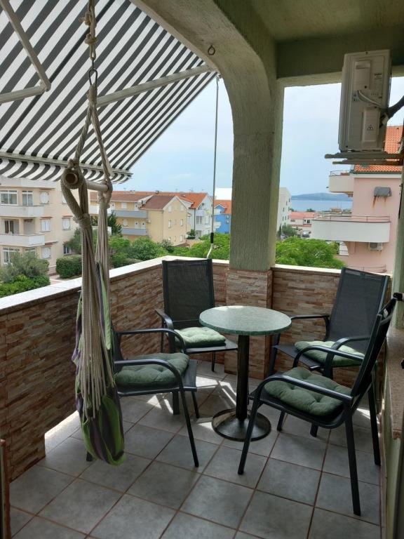 Apartment Tara, Povljana